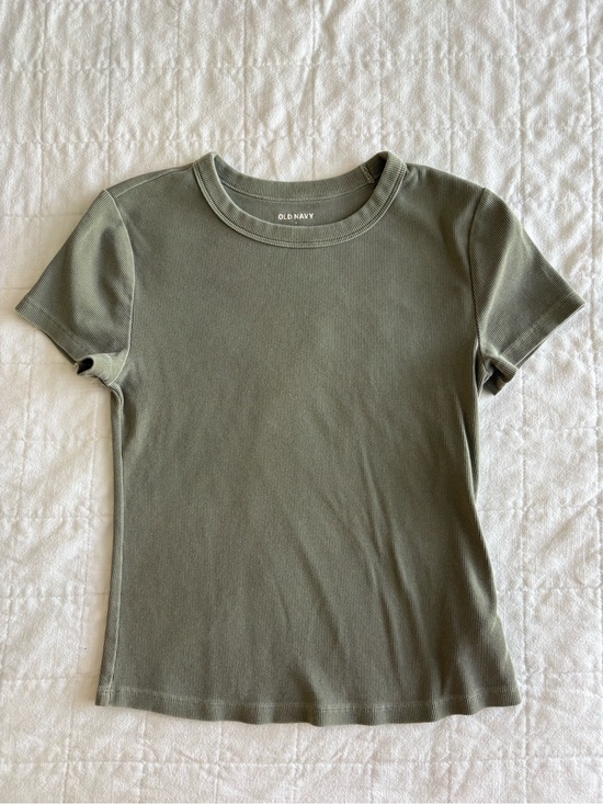 Old Navy Tops - Old Navy Olive Ribbed Short Sleeve Tee